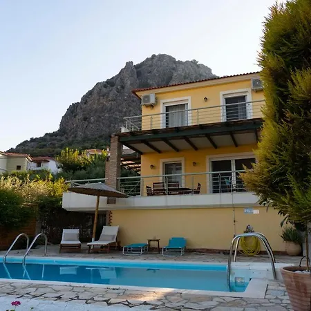 The Bird's Nest Luxury Villa