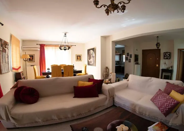 The Bird's Nest Luxury *