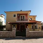 The Bird's Nest Luxury Nafplio