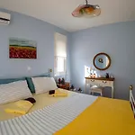 The Bird's Nest Luxury *