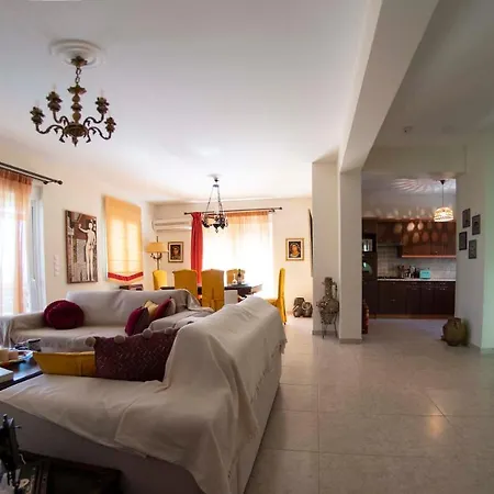 The Bird's Nest Luxury