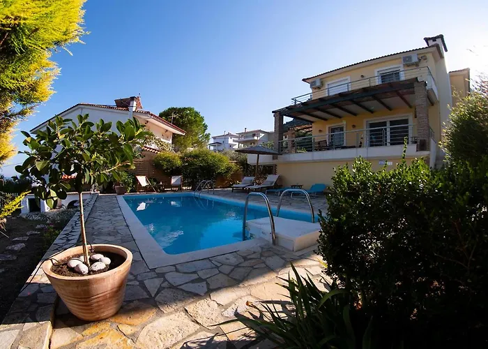 The Bird's Nest Luxury Villa *