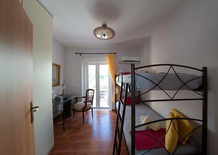 The Bird's Nest Luxury Náuplia