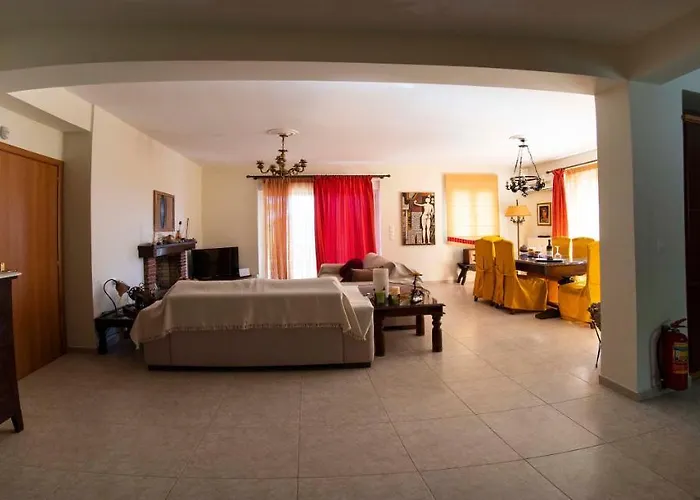 The Bird's Nest Luxury Villa *